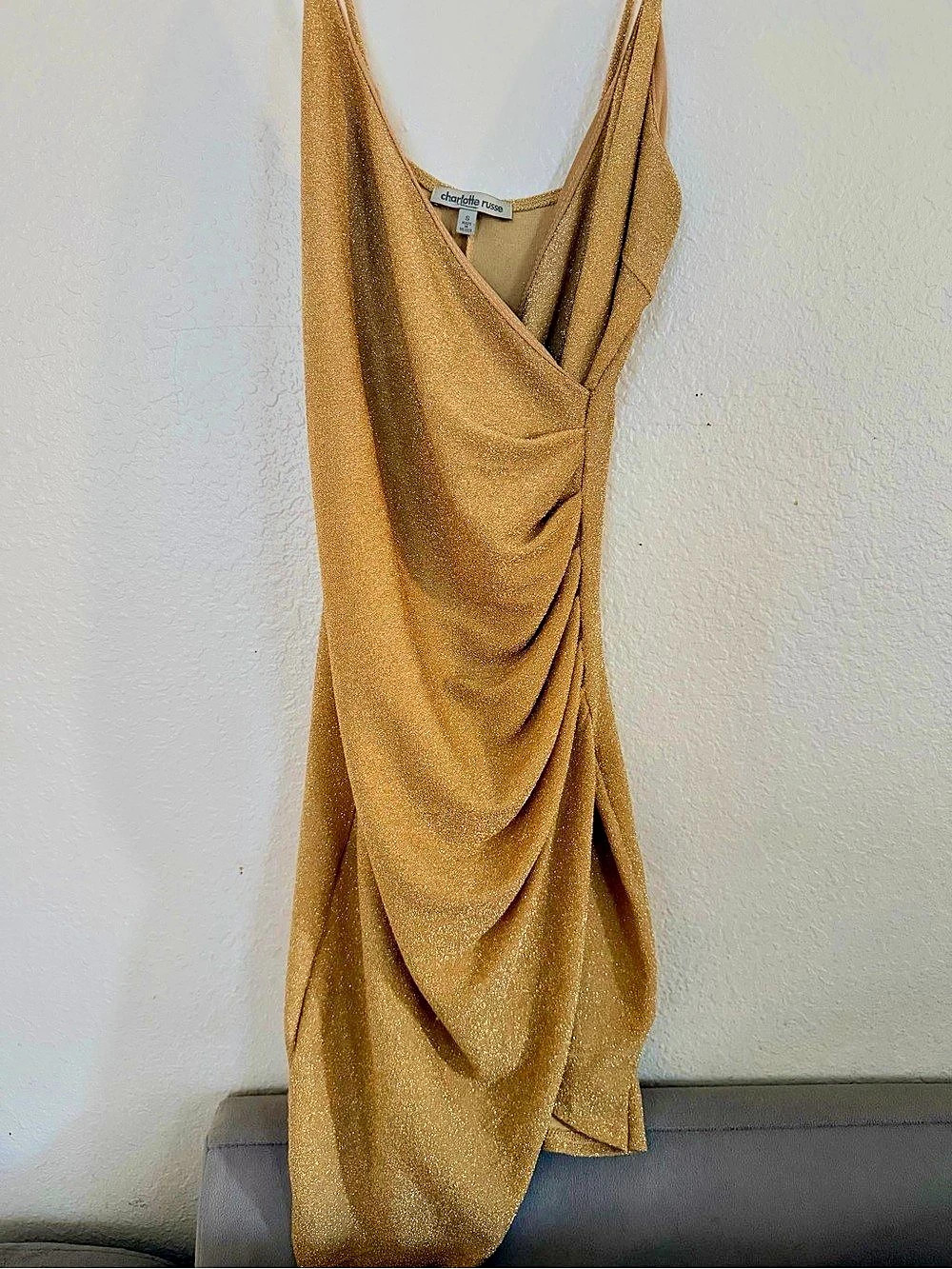 Cute Y2K Party Charlotte Russe Ruched Mini Dress in Gold Size Small Like New